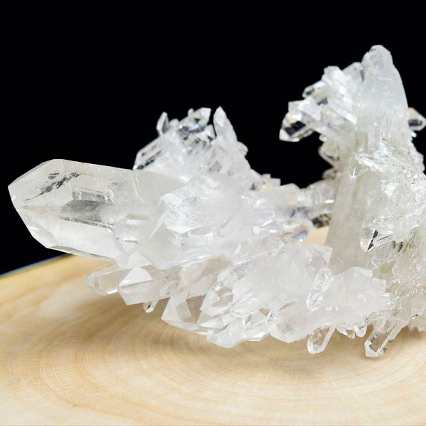 水晶クラスター　水晶原石　天然水晶　コリント　トマスゴンサガ　ゼッカデソウザ　浄化　天然石　パワーストーン