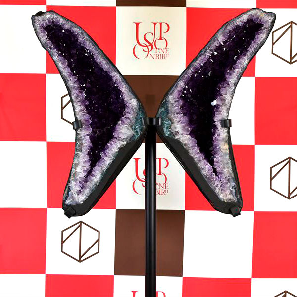 アメジストドーム　アメジスト　紫水晶　ドーム　カペーラ　開運　風水　浄化　玄関　インテリア　天然石　パワーストーン