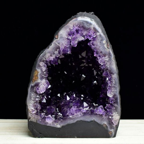 アメジストドーム　アメジスト　ブラジル産　紫水晶　ドーム　ミニドーム　開運　浄化　インテリア　天然石　パワーストーン
