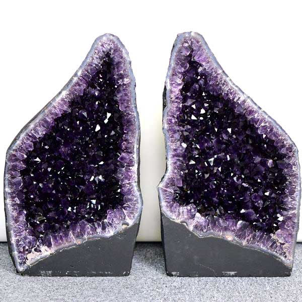 アメジストドーム　ペアドーム　対　ブラジル産　紫水晶　置物　原石　開運　浄化　インテリア　天然石　パワーストーン