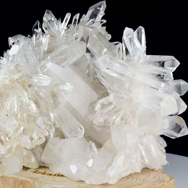 アーカンソー産　水晶クラスター　原石　結晶　天然水晶　浄化　開運　天然石　パワーストーン
