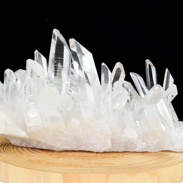 アーカンソー産　水晶　クラスター　アーカンソー水晶　原石　天然水晶　浄化　天然石　パワーストーン