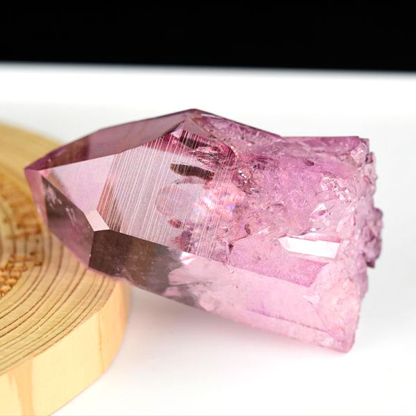 アクパープルミストオーラ マゼンタオーラ パープルオーラ アーカンソー 水晶 オーラクォーツ 蒸着水晶 原石