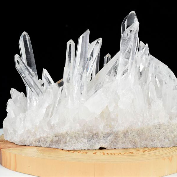 アーカンソー産　水晶　クラスター　アーカンソー水晶　原石　天然水晶　浄化　天然石　パワーストーン