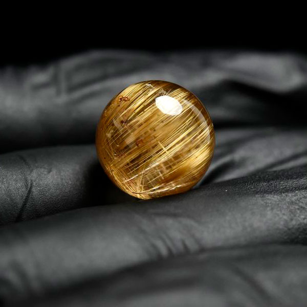 ルチルクォーツ　ゴールドルチル　丸玉　球　置物　金運　商売繁盛　針水晶　パワーストーン