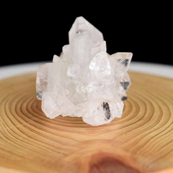 アポフィライト　Apophyllite　魚眼石　クラスター　原石　結晶　インド　プーナ　プネー　天然石　パワーストーン