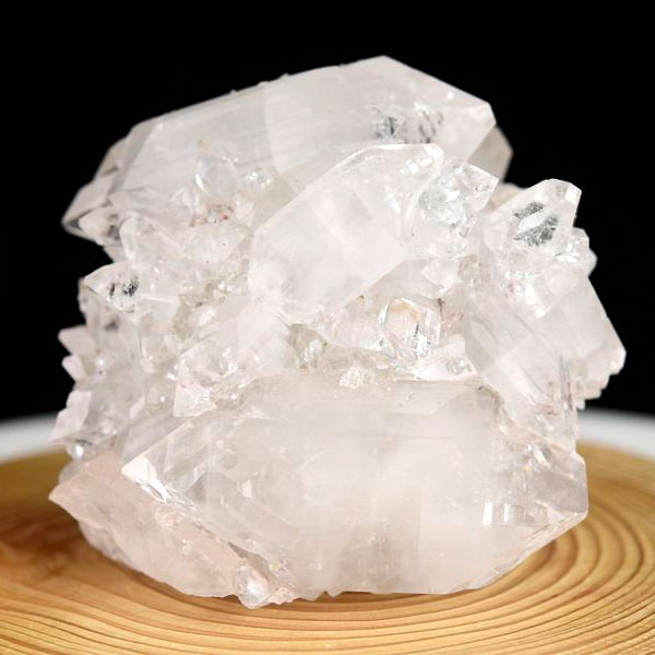 アポフィライト　Apophyllite　魚眼石　クラスター　原石　結晶　インド　プーナ　プネー　天然石　パワーストーン