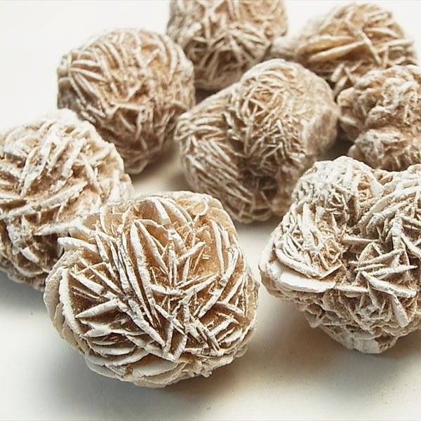 天然石　デザートローズ　砂漠の薔薇　原石