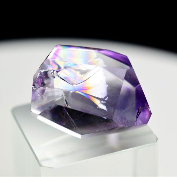 ラベンダーアメジスト　タンブル　レインボー　虹入り　レインボーアメジスト　紫水晶　パワーストーン