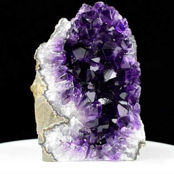 アメジストクラスター　紫水晶　カットベース　原石　置物　ウルグアイ産　浄化　魔除け