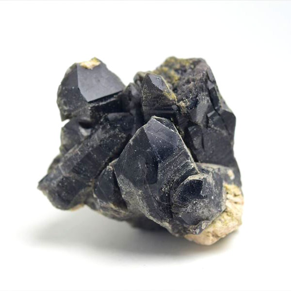 天然黒水晶 モリオンクラスターを卸価格で販売中 最強の魔除け石