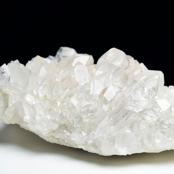 レムリアンクラスター　水晶　クラスター　原石　結晶　ブラジル　カブラル　serra do cabral　浄化　インテリア　風水　パワーストーン