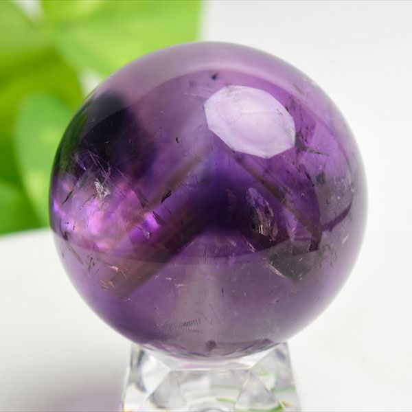 ⭐️ レインボー ファントムアメジスト 丸玉　紫水晶丸玉　天然石　置物 アメジスト 丸玉 置物｜紫水晶｜天然石卸｜株式会社オンビル