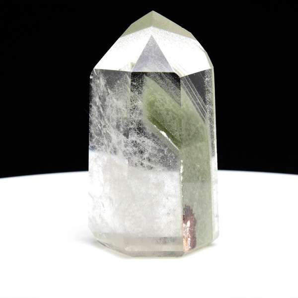 グリーンガーデンファントム　ファントムクォーツ　ファントム水晶　グリーンファントム　六角柱　ポイント　天然水晶　パワーストーン
