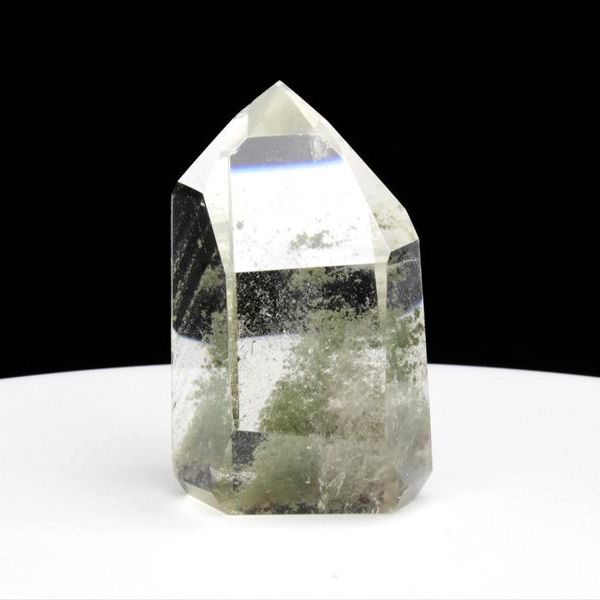 グリーンガーデンファントム　ファントムクォーツ　ファントム水晶　グリーンファントム　六角柱　ポイント　天然水晶　パワーストーン