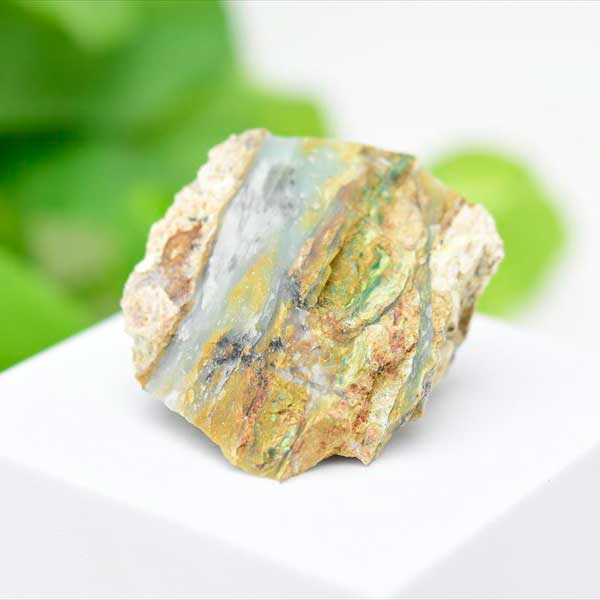 ブルーオパール　アンデスオパール　スカイブルーオパール　ペルー　アカリ鉱山　原石　ラフカット　天然石　opal