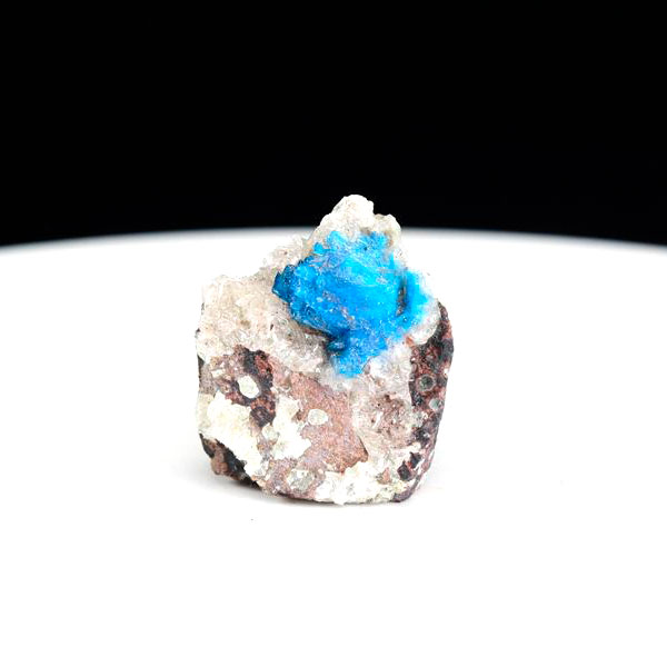 カバンサイト　母岩付き　結晶　原石　カバンシ石　インド　プネー　天然石　パワーストーン