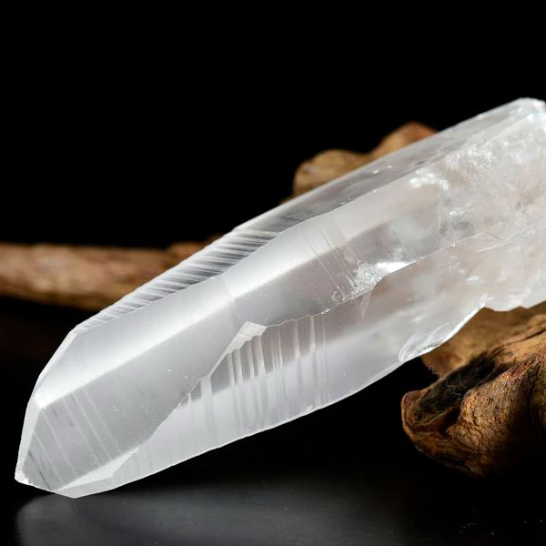 水晶 776g クォーツ クラスター 原石 鑑賞石 自然石 誕生石 宝石 鉱物 水晶 776g クォーツ クラスター 原石 鑑賞石 自然石 誕生石 宝石