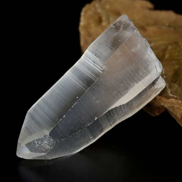 ✳️ハイパワー放つ逸品‼️極上極大サイズ☆水晶 天然石 原石 パワーストーン 楽天市場】【一級品の輝き 厳選一点物 大きい サイズ】水晶