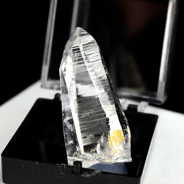 レムリアンシード レムリアン水晶 レムリアンルーツ｜鉱物天然石専門店