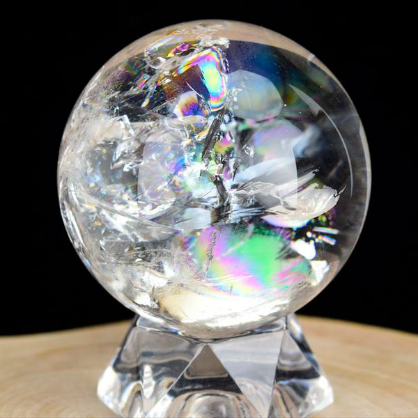 レインボー水晶　天然水晶　虹入り水晶　丸玉　置物　球　スフィア　天然石　パワーストーン
