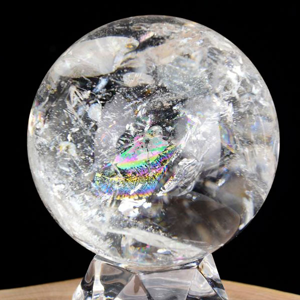 レインボー水晶　天然水晶　虹入り水晶　丸玉　置物　球　スフィア　天然石　パワーストーン