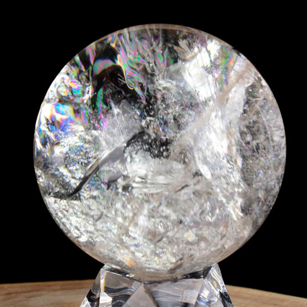レインボー水晶　天然水晶　虹入り水晶　丸玉　置物　球　スフィア　天然石　パワーストーン