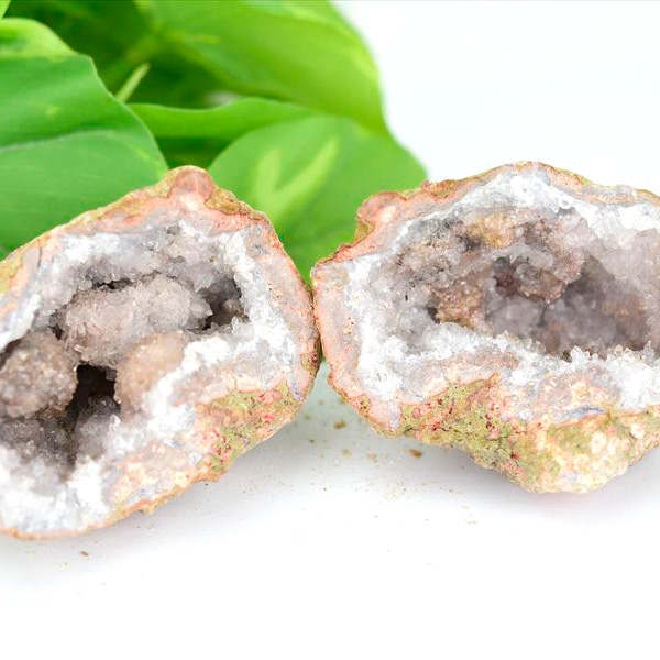 キャンディアップルジオード　Candy Apple Geode　マンガン　割れてないジオード　ジオード割り　天然石　鉱物