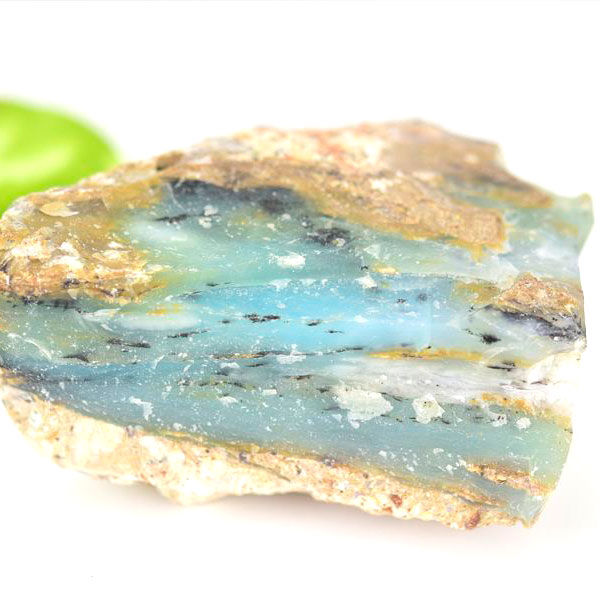 ブルーオパール　アンデスオパール　スカイブルーオパール　ペルー　アカリ鉱山　原石　ラフカット　天然石　opal