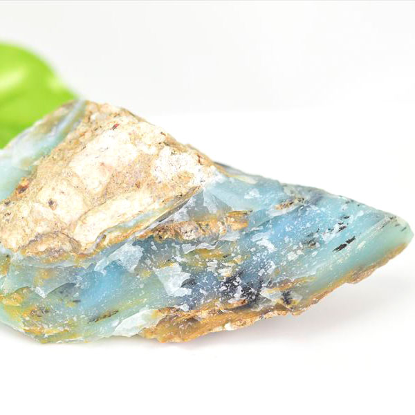 ブルーオパール　アンデスオパール　スカイブルーオパール　ペルー　アカリ鉱山　原石　ラフカット　天然石　opal
