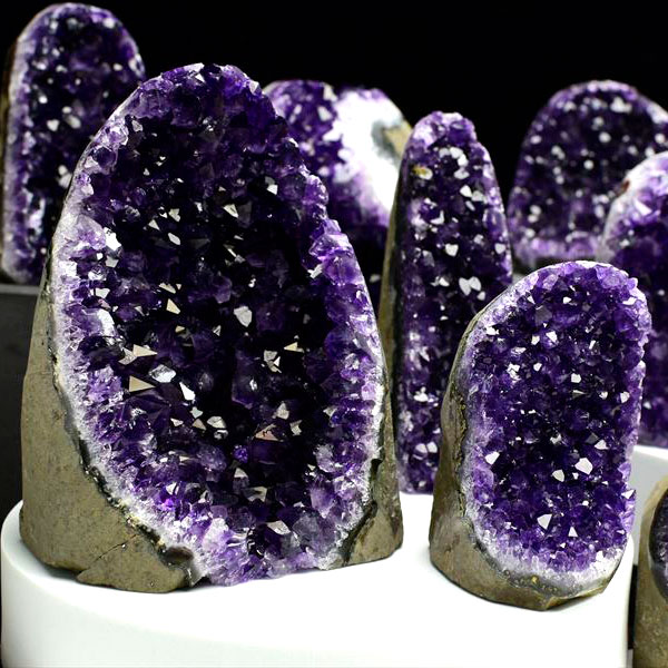 アメジストクラスター　アメジスト　クラスター　カットベース　紫水晶　原石　ウルグアイ産　浄化