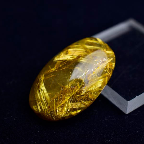 ゴールドルチル　金針水晶　ルチルクォーツ　タイチンルチル　ルース　タンブル　天然石　パワーストーン