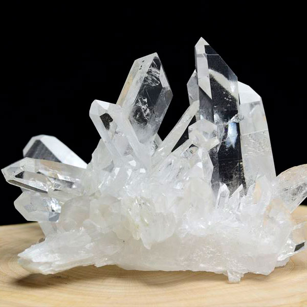 水晶クラスター　水晶原石　天然水晶　コリント　トマスゴンサガ　ゼッカデソウザ　浄化　天然石　パワーストーン