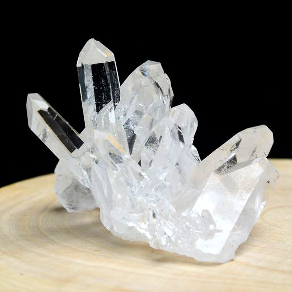 水晶クラスター　水晶原石　天然水晶　コリント　トマスゴンサガ　ゼッカデソウザ　浄化　天然石　パワーストーン