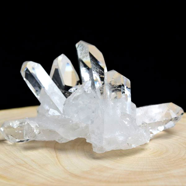 水晶クラスター　水晶原石　天然水晶　コリント　トマスゴンサガ　ゼッカデソウザ　浄化　天然石　パワーストーン