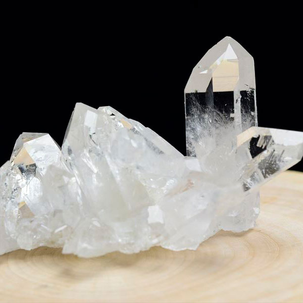 水晶クラスター　水晶原石　天然水晶　コリント　トマスゴンサガ　ゼッカデソウザ　浄化　天然石　パワーストーン