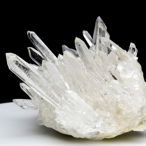 水晶 クラスタークォーツ クラスター cluster 群晶 原石 1630g