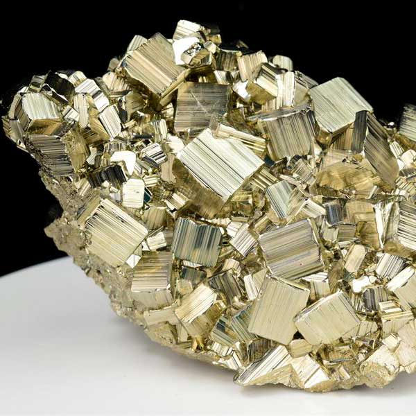 パイライト　原石　黄鉄鉱　結晶　鉱物　ペルー　ワンサラ　pyrite　Huanzala　天然石　パワーストーン