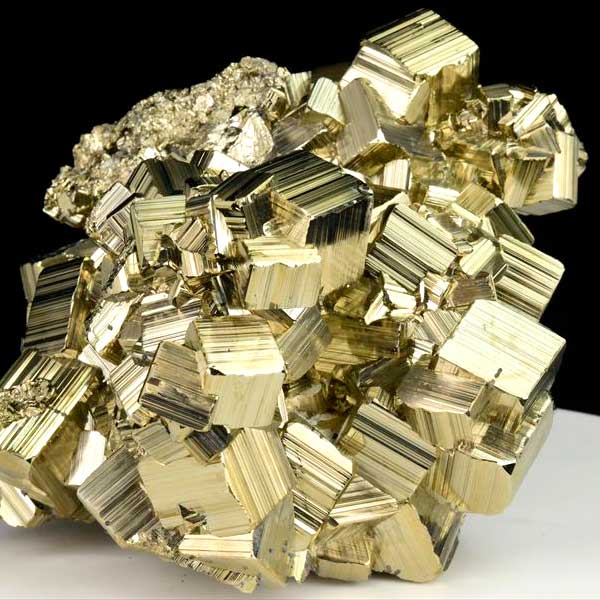 パイライト　原石　黄鉄鉱　結晶　鉱物　ペルー　ワンサラ　pyrite　Huanzala　天然石　パワーストーン