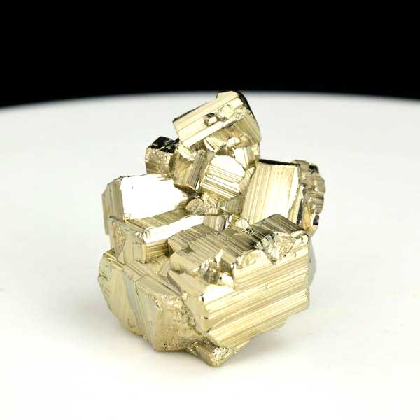 パイライト　原石　黄鉄鉱　結晶　鉱物　ペルー　ワンサラ　pyrite　Huanzala　天然石　パワーストーン