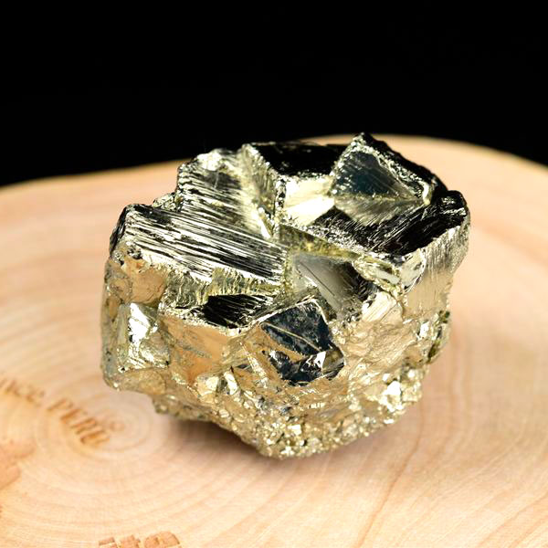 パイライト　原石　黄鉄鉱　結晶　鉱物　ペルー　ワンサラ　pyrite　Huanzala　天然石　パワーストーン