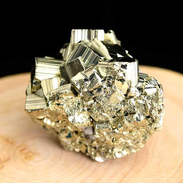 パイライト　原石　黄鉄鉱　結晶　鉱物　ペルー　ワンサラ　pyrite　Huanzala　天然石　パワーストーン
