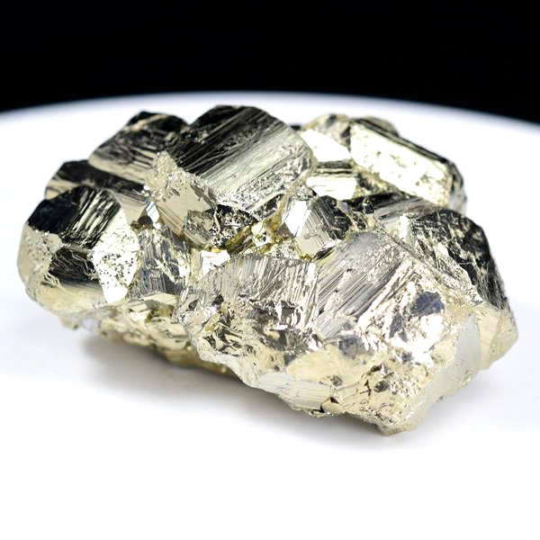 パイライト　原石　黄鉄鉱　結晶　鉱物　ペルー　ワンサラ　pyrite　Huanzala　天然石　パワーストーン