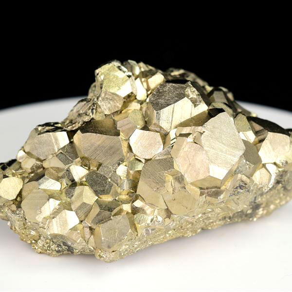 パイライト　原石　黄鉄鉱　結晶　鉱物　ペルー　ワンサラ　pyrite　Huanzala　天然石　パワーストーン