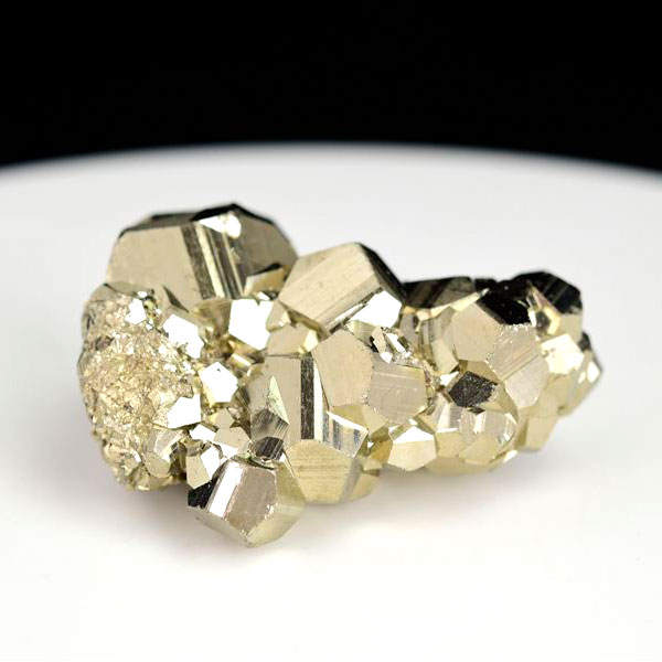 パイライト　原石　黄鉄鉱　結晶　鉱物　ペルー　ワンサラ　pyrite　Huanzala　天然石　パワーストーン