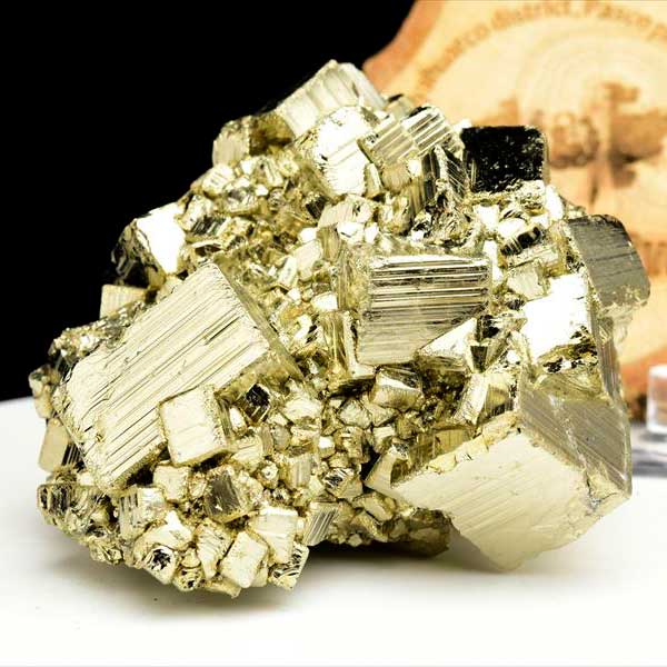 パイライト　原石　結晶　クラスター　黄鉄鉱　Pyrite　racracancha　ラクラカンチャ　天然石　パワーストーン