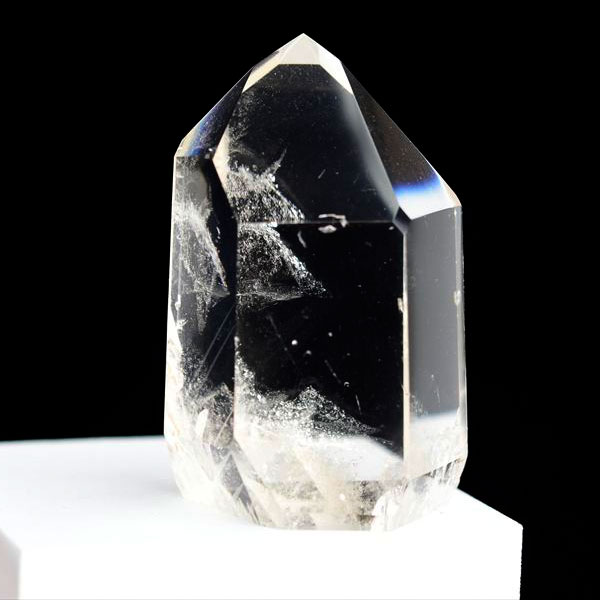 水晶ポイント　六角柱　ブラジル　ポンペウ産　天然水晶　原石　置物　インテリア　浄化　天然石　パワーストーン