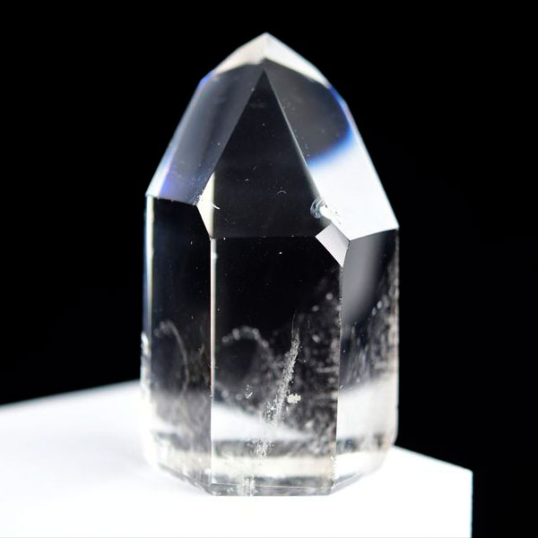水晶ポイント　六角柱　ブラジル　ポンペウ産　天然水晶　原石　置物　インテリア　浄化　天然石　パワーストーン
