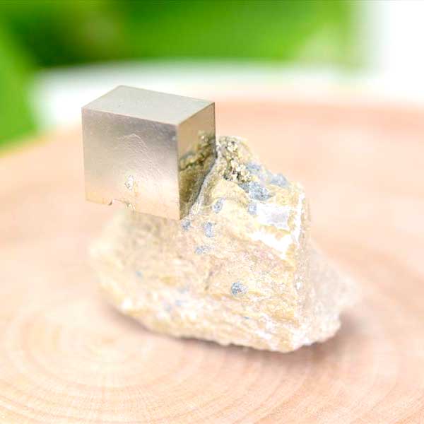 スペイン パイライト 黄鉄鉱 キューブパイライト キュービックパイライト パイライトキューブ Pyrite 母岩付き 原石