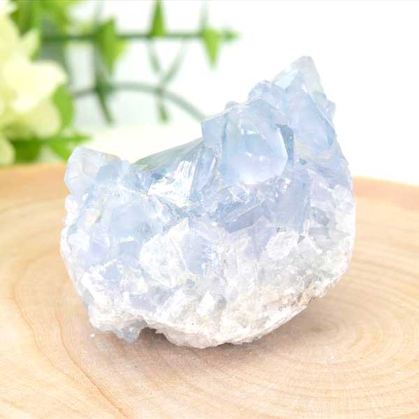 マダガスカル産　セレスタイト　天青石　原石　クラスター　ジオード　置物　浄化　天然石　パワーストーン